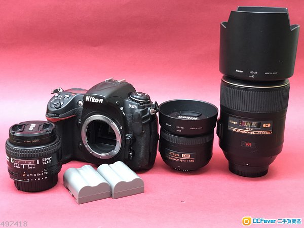 Nikon 一機三鏡