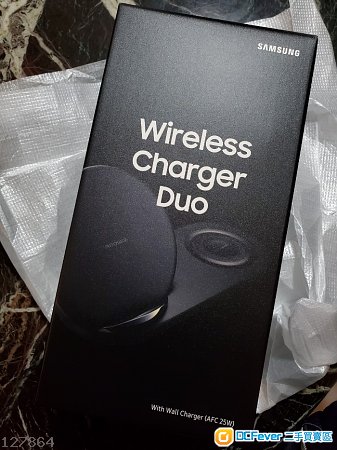 全新Samsung 無線閃充充電座(雙座充)(黑色) EP-N6100TBEGGB