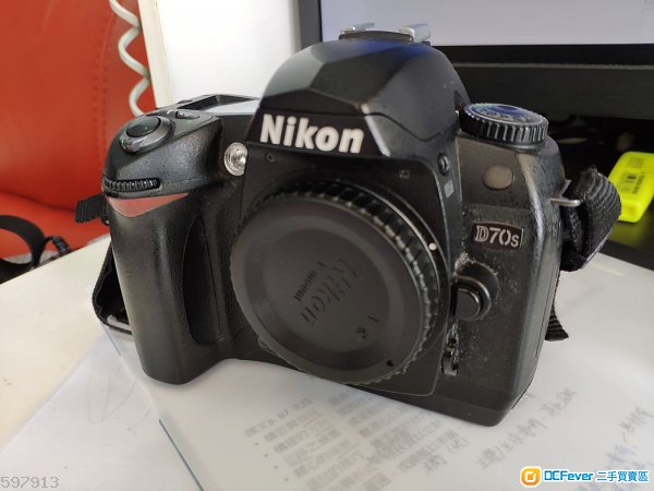 賣壞Nikon D70s 機身 body