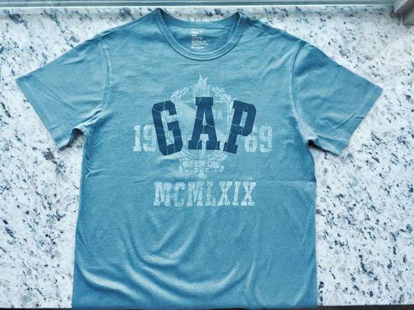 Gap Tee 短袖衫 uniqlo hollister h&m zara gu nike adidas 西鐵 荃灣西 元朗 朗屏