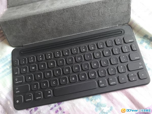 Apple Smart Keyboard for iPad Pro 9.7”