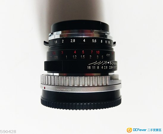 voigtlander 40mm f1.4