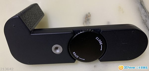 Leica Handgrip 14496 For M240