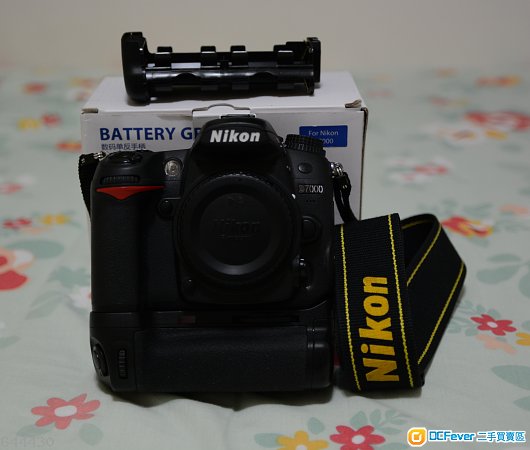 Nikon D7000 + 副廠直倒 + Tamron 18-270 DiII VC (B003)