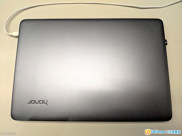 榮耀 Honor Magicbook Ryzen 2500u 8G 512G 星空灰 14吋