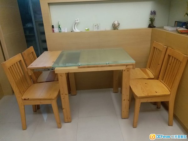 4人餐枱+4椅