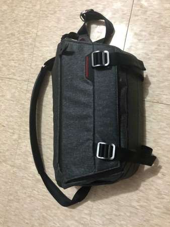 85% 新 Peak Design Sling 10L
