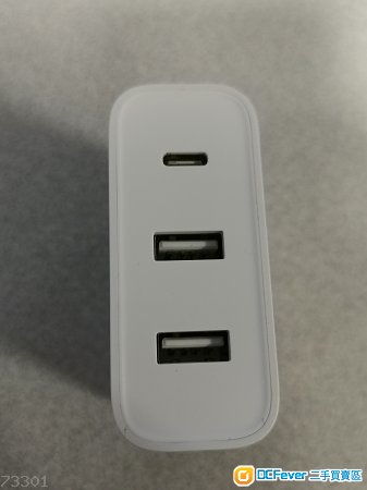 小米品牌 65W TYPE-C PD 加 QC/FCP 充電器