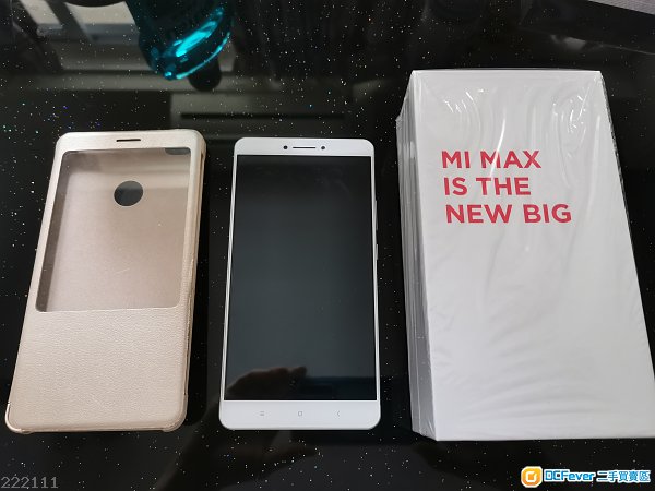 九成新小米Max 大Mon 超長電量手機+專用機套!
