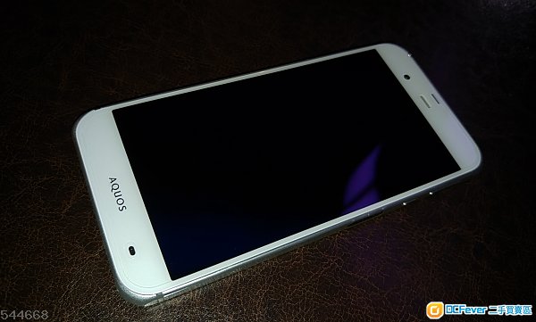 日本版 Softbank Sharp Aquos 506SH 白色 單機一部