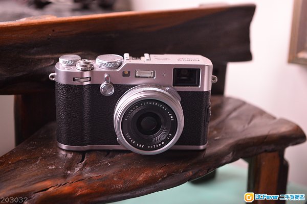 Fujifilm X100F