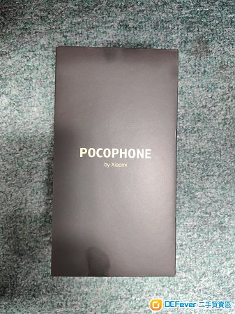 Pocophone F1 藍色