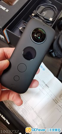 放 Insta360 one X
