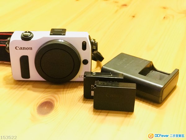 Canon EOS M body