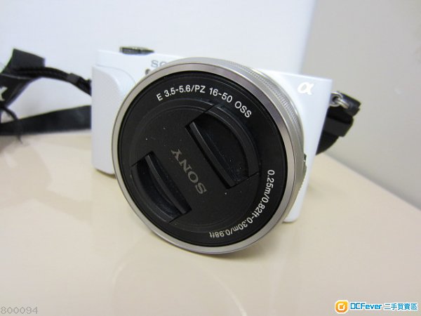 Sony NEX 3N, len 16-50/f3.5-5.6
