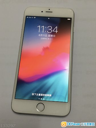 IPhone 6 Plus 64G 銀色 香港行貨
