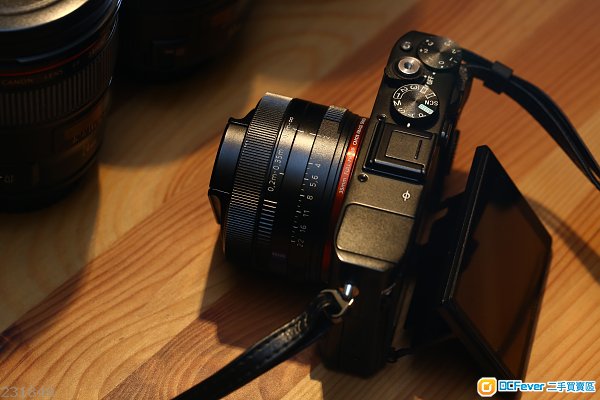 Sony Cyber-shot DSC-RX1R II 42.4MP Full Frame