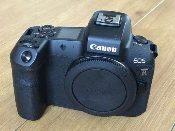 Canon EOS R body only