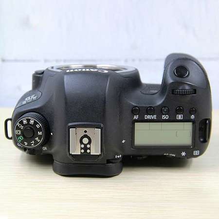 Canon EOS 6D Body 90% NEW