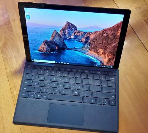 95%New Surface Pro 5 Core i5/8G/256G  原廠 Keyboard Cover