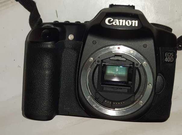 Canon  EOS 40D