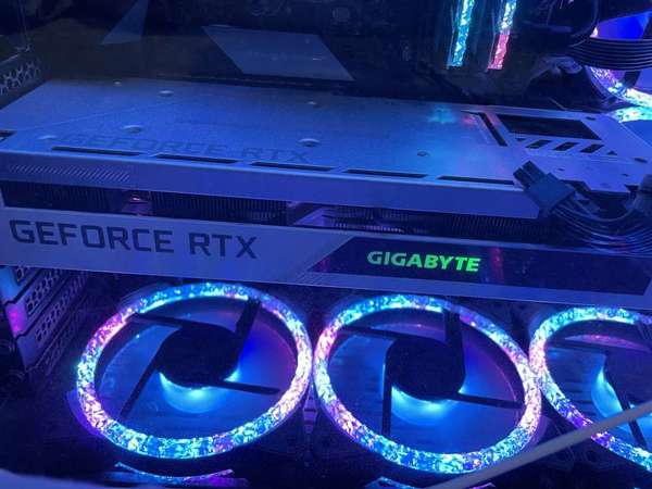 出售GeForce RTX™ 3070 VISION OC 8G non LHR 可換3080 LHR打機