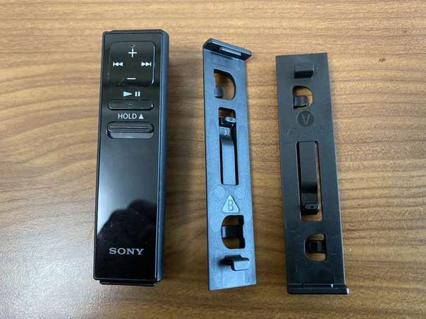 出售Sony RMT-NWS20 Bluetooth remote for (wm1z,wm1z, sp1000, sp2000