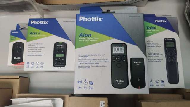 PHOTTIX AION WIRELESS TIMER AND SHUTTER RELEASE 多功能定時無線遙控器( ALL CABLES INCLUDED)