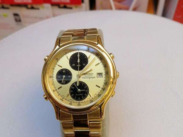 Vintage Seiko 7T32-6A59 Slim Gold -Plated Alarm Chronograph
