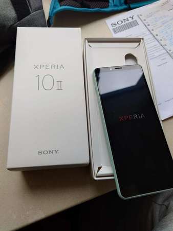Sony Xperia 10 II 4 +128 gb (90% new) 粉藍