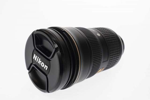 Nikon AF-S NIKKOR 24-70mm F2.8 NanoCrystalCoat SWM ED IF Aspherical Lens