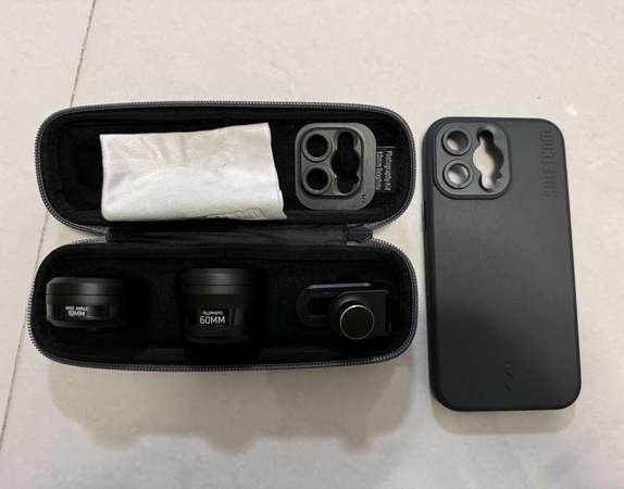 Shiftcam 18mm/60mm Lens and iPhone 14 Pro Max Case