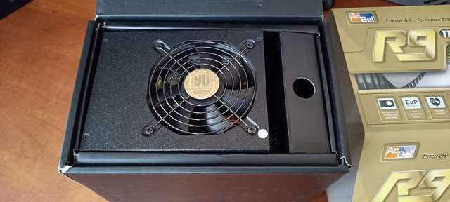 Acbel R9 Power PC8055 1100W 電源供應器 80 Plus 黃金認證 有盒