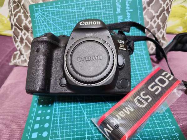 Canon 5D Mark4 送。。。