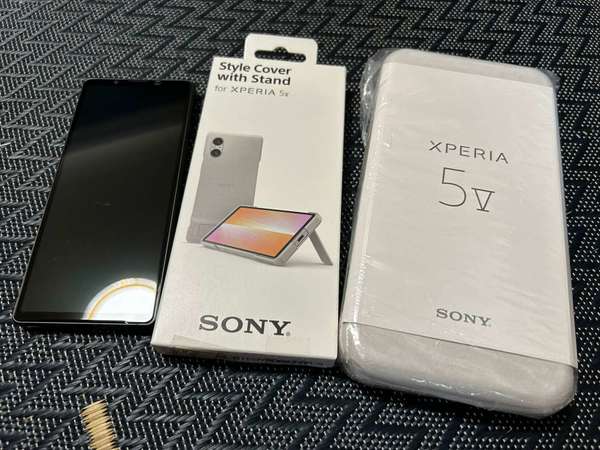 Sony Xperia 5V /  5 V Black