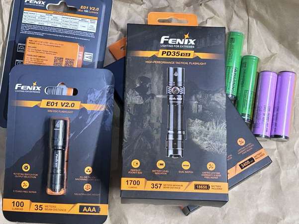 Fenix PD35 v3.0 1700 流明強光手電筒, E01 v3.0 匙扣型 AAA 電筒, IC 保護板 18650 鋰電池