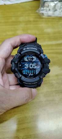Casio G-Shock GSW-H1000-1 (黑/藍) Smart watch (香港行貨)