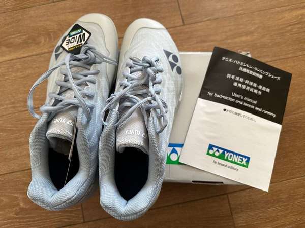 全新Yonex羽毛球鞋（JP版）