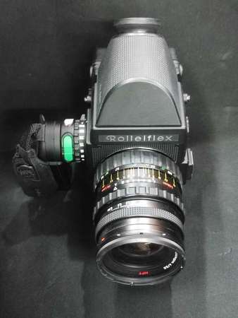 Rolleiflex 6008 integral body + 50 / 4 Distagon HFT PQ Lens