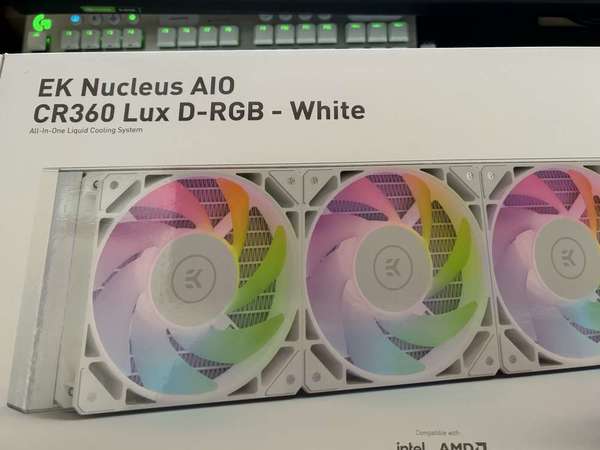 EKWB Ek Nucleus CR360 Lux D-RGB