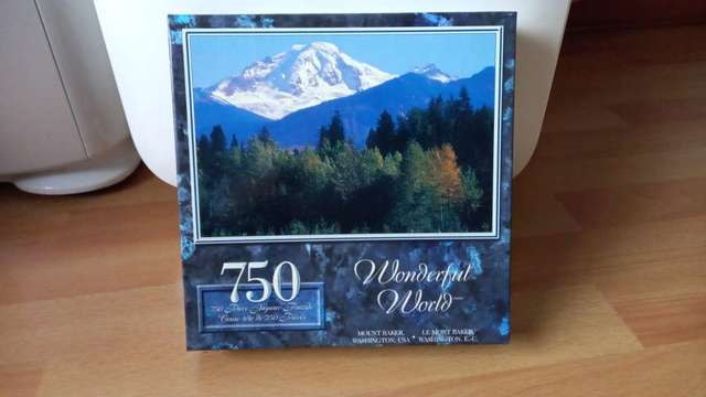 "Mount Baker" & "Muskoka Chairs" 750 Piece Wonderful World Jigsaw Puzzle砌圖750 塊