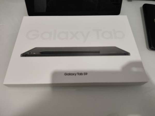 全新行貨Samsung galaxy tab s9 8+128gb wifi 有單買錯左 所以出售
