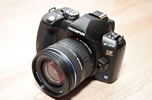 Olympus E-510 kit set （ 14-42 Lens ）