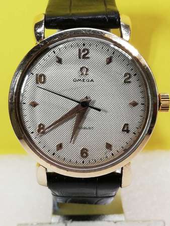 Vintage Omega hand-winding 機械上鏈腕錶