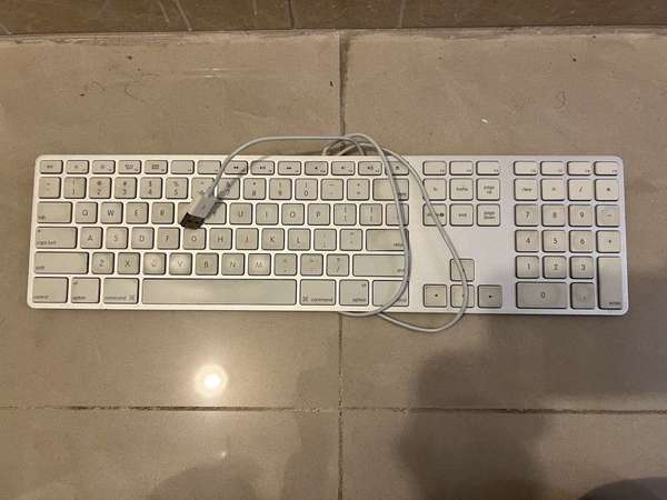 Apple 有線 Keyboard