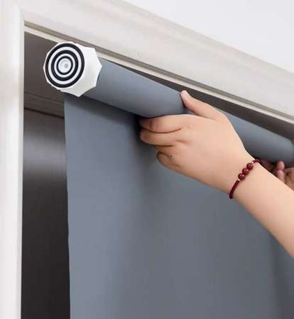 New全遮光拉卷式捲簾窗簾免鑽洞Full blackout pull-out roller blinds without drilling holes