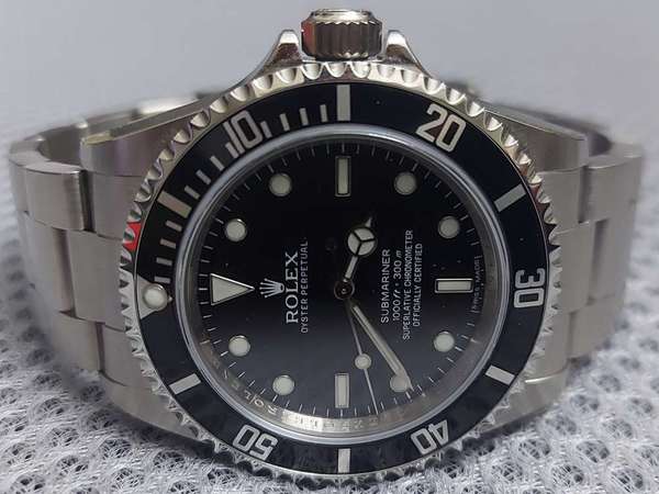 全新 ROLEX 14060M 4-Liner Submariner Watch