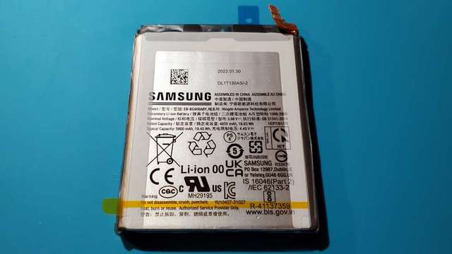 Samsung 三星 Note 5 8 9 10 20 ZFold 2 S10 S20 S21 S22 + Ultra 系列 原裝內置電池更換服務 私人服務性質