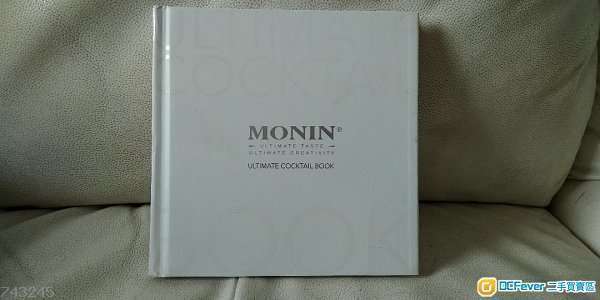 75%NEW MONIN ULTIMATE COCKTAIL BOOK 雞尾酒