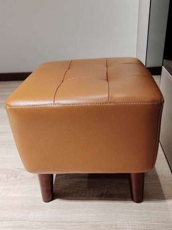 New真皮NAPPA頭層牛皮沙發櫈家用換鞋小櫈椅 buy 2 for $899,Leather NAPPA leather sofa stool